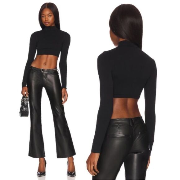 Free People XS/S Super Crop Seamless turtleneck Intimately Long Sleeve Top Navy - Picture 4 of 7